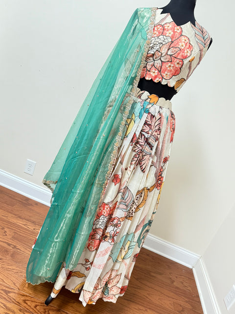 Women Large - Soft Organza Silk Lehanga Set