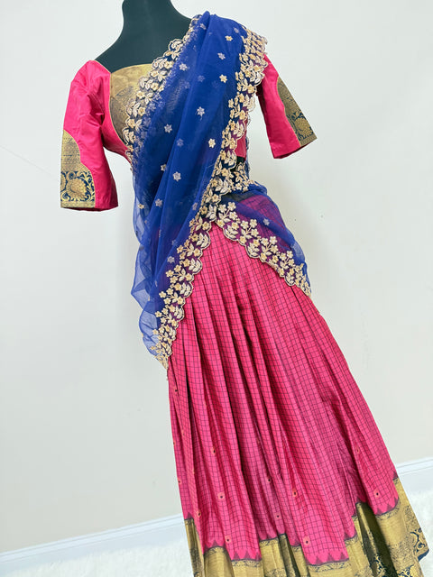 Teen/Adult Medium - Semi Gadwal Pattu Lehanga Set