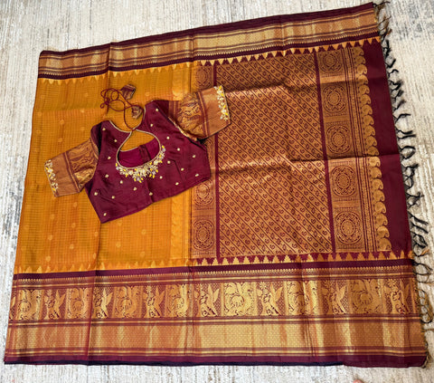 Pure Handloom Gadwal Pattu Saree