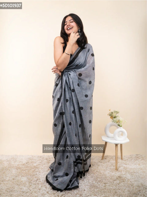 Handloom Cotton Polka Dots Saree