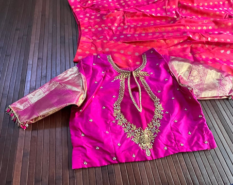 Teen/Adult Medium - Pure Kanchipattu Lehanga Set