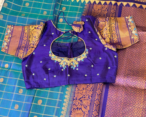 Pure Handloom Gadwal Pattu Saree