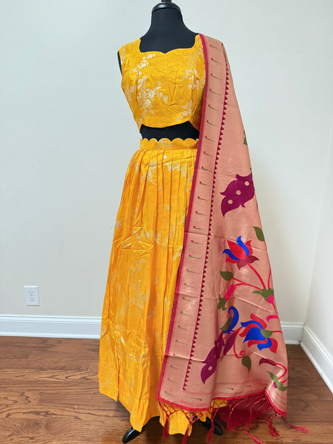 Women XXL- Banaras Brocade Lehanga Set