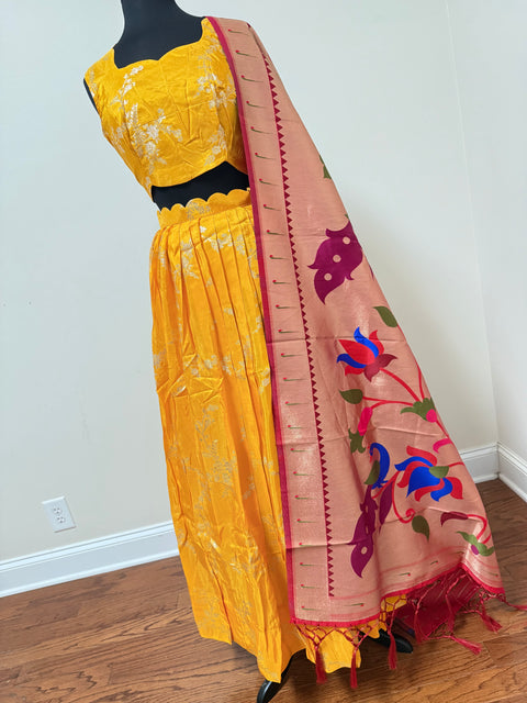 Women XXL- Banaras Brocade Lehanga Set