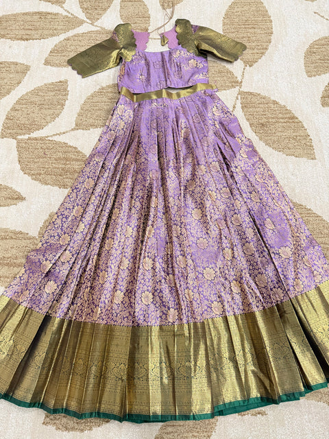 Teen Lehangas - Premium Kanchi Pattu Lehanga Set