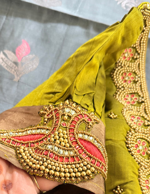 Light Weight Pattu /  Soft Silk Saree