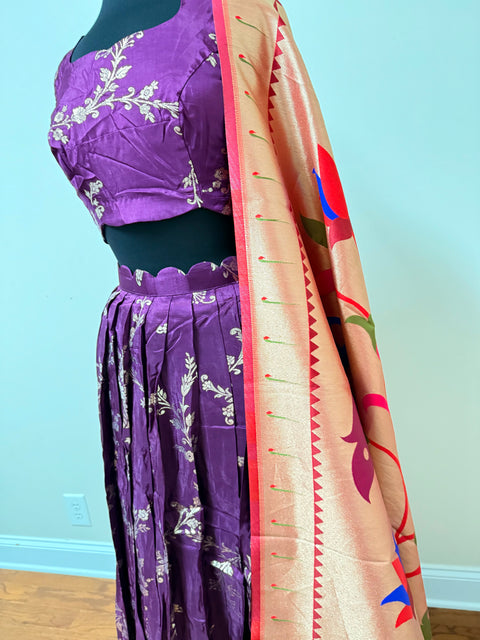 Women Large - Banaras Brocade Lehanga Set