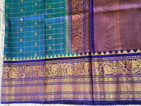 Pure Handloom Gadwal Pattu Saree