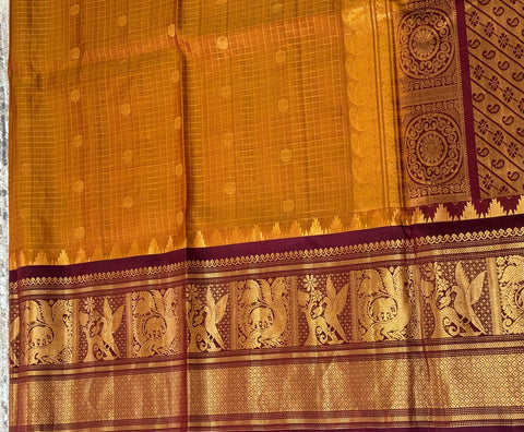 Pure Handloom Gadwal Pattu Saree