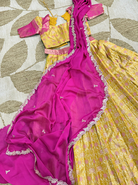 Teen Lehangas - Premium Kanchi Pattu Lehanga Set