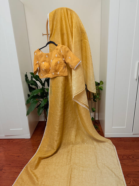 Crushed Chiffon Saree with Blouse