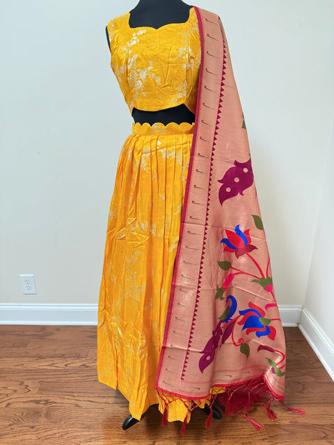 Women XXL- Banaras Brocade Lehanga Set