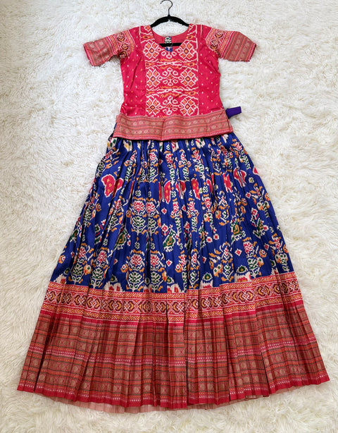Teen 10-12 yrs - ikkat patola lehenga