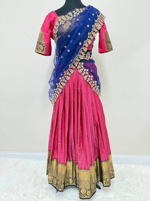 Teen/Adult Medium - Semi Gadwal Pattu Lehanga Set