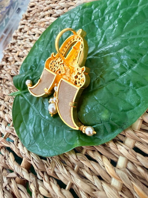 Pure 925 Silver CZ Puligoru Pendant