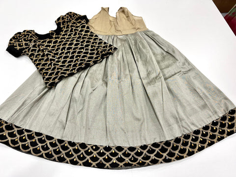 3-4 Yrs Size - Girls Raw silk Lehanga Set
